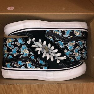 Vans Vanosaur Sk8-Hi’s.